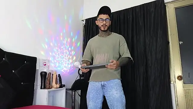 john cartter1 online show from 03/07/25, 11:07