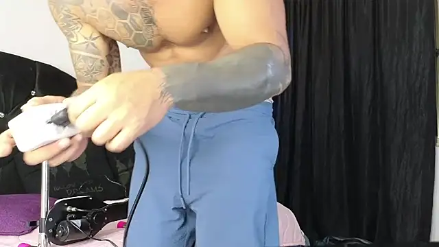 john cartter1 online show from 03/15/25, 11:08