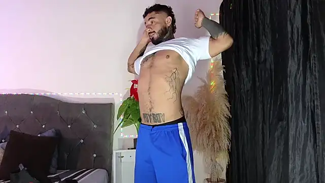 john cartter1 online show from 04/22/26, 12:07