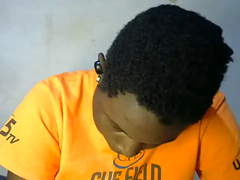 Fine baby0001 online show from 10/01/25, 06:41