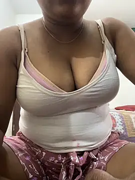 Nancy-22 online show from 10/31/25, 10:27