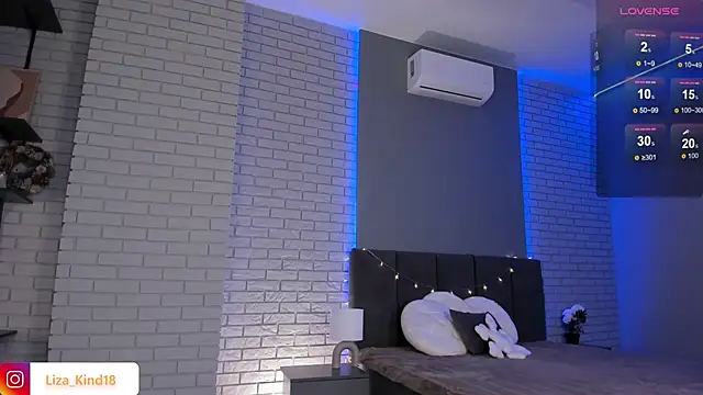 juicy-pussy online show from 03/04/25, 12:33