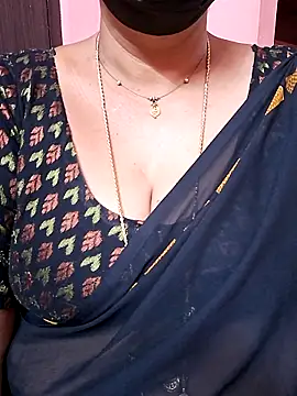 ananya956 online show from 11/23/25, 12:54