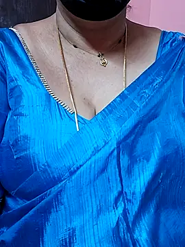 ananya956 online show from 02/25/26, 12:48