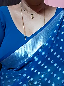 ananya956 online show from 03/23/26, 01:59