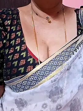 ananya956 online show from 04/01/26, 10:51