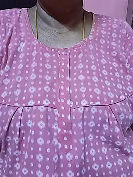 ananya956 online show from 04/19/26, 12:54