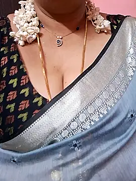 ananya956 online show from 05/23/26, 01:37