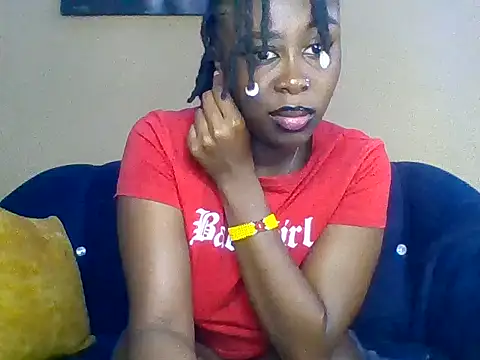 Snapshot of Lyiaspark chatting on 03/15/25, 10:46 Lyiaspark online show from 03/15/25, 10:46