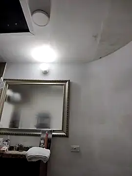 Snapshot of Ramona_Flower chatting on 12/09/24, 11:15 Ramona Flower online show from 12/09/24, 11:15