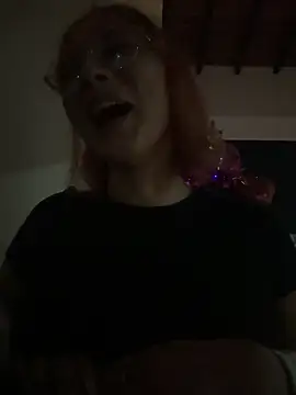 Snapshot of Ramona_Flower chatting on 01/04/25, 06:09 Ramona Flower online show from 01/04/25, 06:09