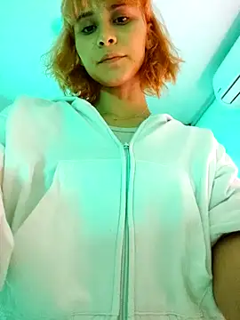 Snapshot of Ramona_Flower chatting on 01/06/25, 04:04 Ramona Flower online show from 01/06/25, 04:04