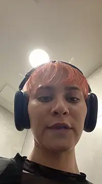 Snapshot of Ramona_Flower chatting on 01/31/25, 05:10 Ramona Flower online show from 01/31/25, 05:10