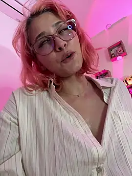 Snapshot of Ramona_Flower chatting on 03/01/25, 04:15 Ramona Flower online show from 03/01/25, 04:15