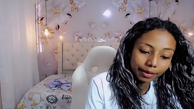 jasmin brunette  online show from 02/13/25, 03:03