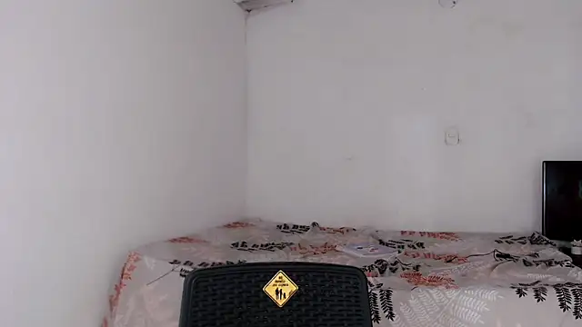 jasmin brunette  online show from 12/01/25, 11:37