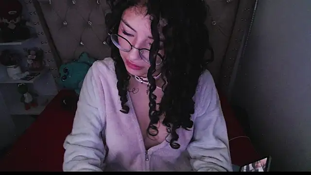 CherieCurl online show from 11/10/25, 03:16