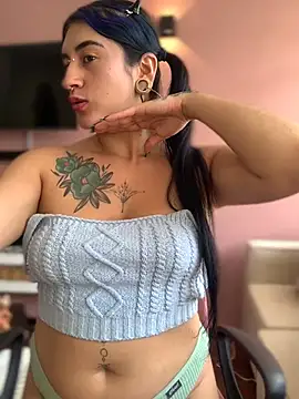 Snapshot of Lilith_Pink chatting on 01/19/25, 04:57 Lilith Pink online show from 01/19/25, 04:57