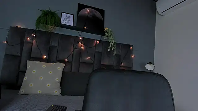 LilithSmith  online show from 02/10/26, 11:36