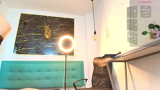 Bella salvatore online show from 11/13/25, 08:41