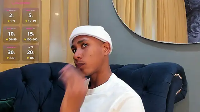 Ethan Fox11 online show from 12/31/24, 01:52