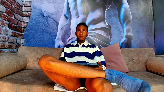 Ethan Fox11 online show from 03/17/26, 01:47