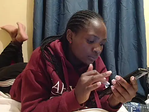 Snapshot of Cess_lavie chatting on 01/14/26, 10:03 Cess lavie online show from 01/14/26, 10:03