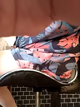 blondyaguar online show from 02/06/25, 01:54