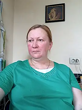 blondyaguar online show from 04/02/26, 09:51