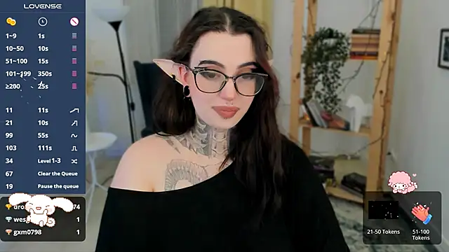 Snapshot of Dixi_Pixi_ chatting on 02/27/25, 10:26 Dixi Pixi online show from 02/27/25, 10:26
