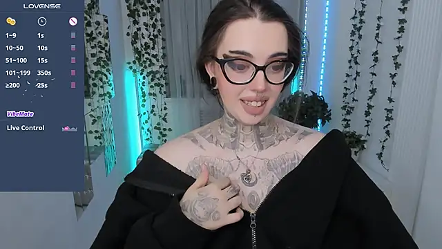 Dixi Pixi  online show from 03/19/26, 05:44