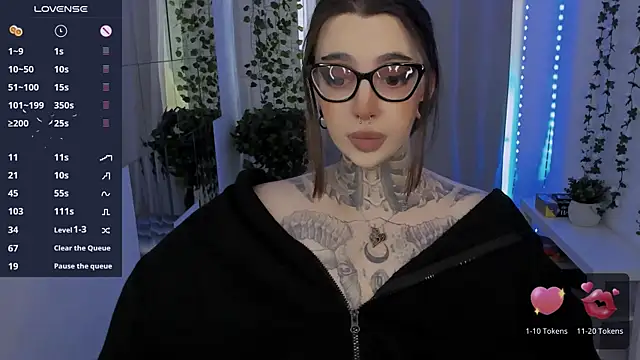 Dixi Pixi  online show from 05/06/26, 05:35