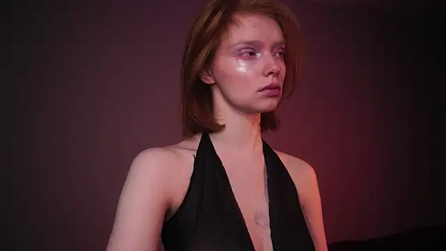 ginger hugs online show from 02/12/25, 10:04