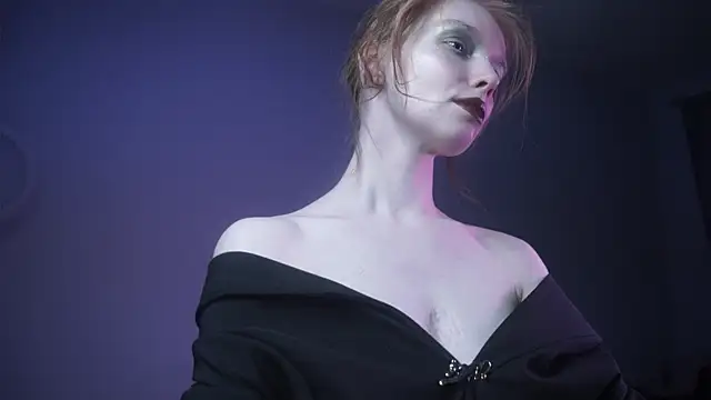 ginger hugs online show from 10/04/25, 10:08