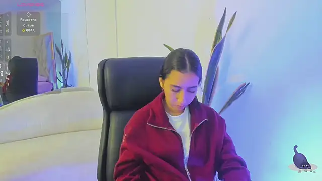 MissSussy online show from 03/18/25, 03:09