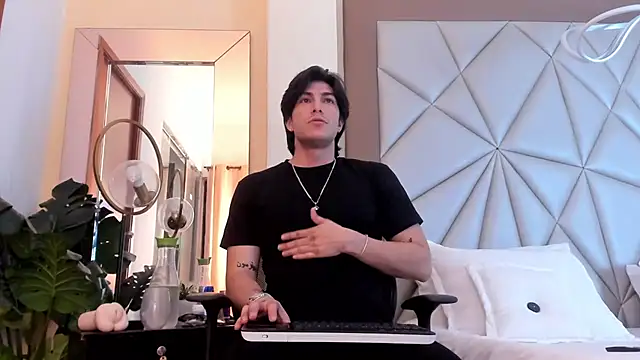 Karimferrer online show from 01/10/25, 03:39