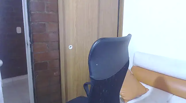 sweet paula02 online show from 02/18/25, 05:53