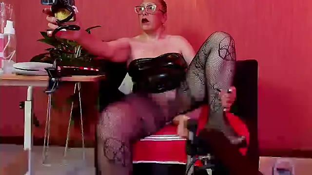 BrendaSex Hot online show from 05/05/26, 10:18