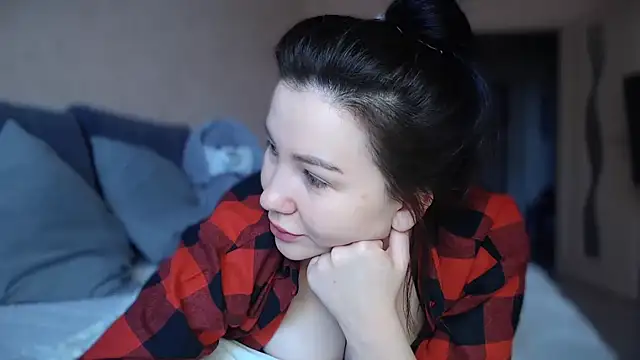 AlexaCruze online show from 02/28/25, 02:09