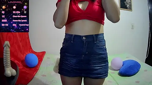 Snapshot of Hanha00 chatting on 03/08/25, 11:39 Hanha00 online show from 03/08/25, 11:39