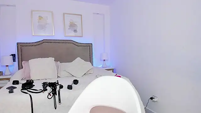 RACHEL EV online show from 03/27/26, 08:26