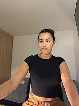 Snapshot of Kimm_khalifa chatting on 06/03/26, 12:02 Kimm khalifa online show from 06/03/26, 12:02