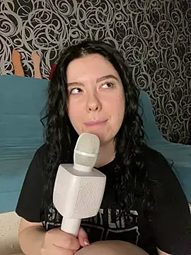 Kimi Ass online show from 01/11/25, 09:46