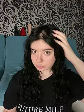 Kimi Ass online show from 01/28/25, 08:47