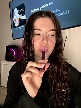 Kimi Ass online show from 11/05/25, 01:55