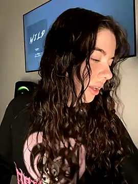 Kimi Ass online show from 11/23/25, 01:05