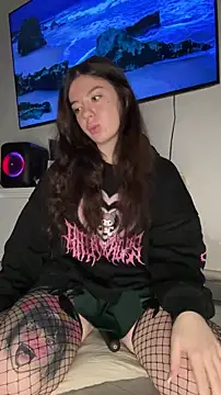 Kimi Ass online show from 04/02/26, 10:46