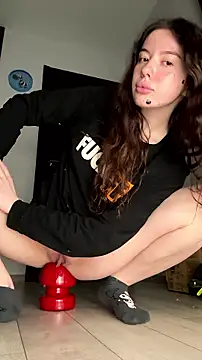 Snapshot of Kimi_Ass chatting on 07/28/26, 04:39 Kimi Ass online show from 07/28/26, 04:39