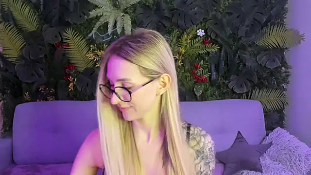 Horny Blond online show from 02/08/26, 09:02