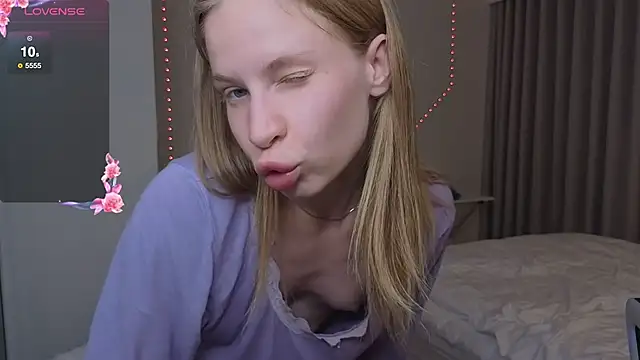 Elis Fox online show from 01/17/26, 09:03